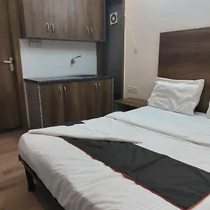 Hotel Mud House