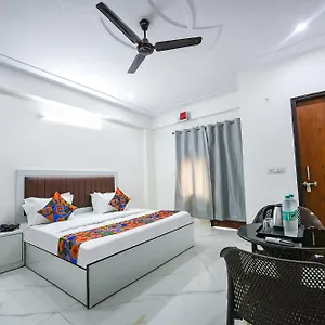 Hotel Fabhotel The Yashobhumi Near Yashobhoomi Convention Centre