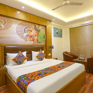 Hotel Fabhotel Prime Star 17 - Nr Yashobhoomi Convention Centre